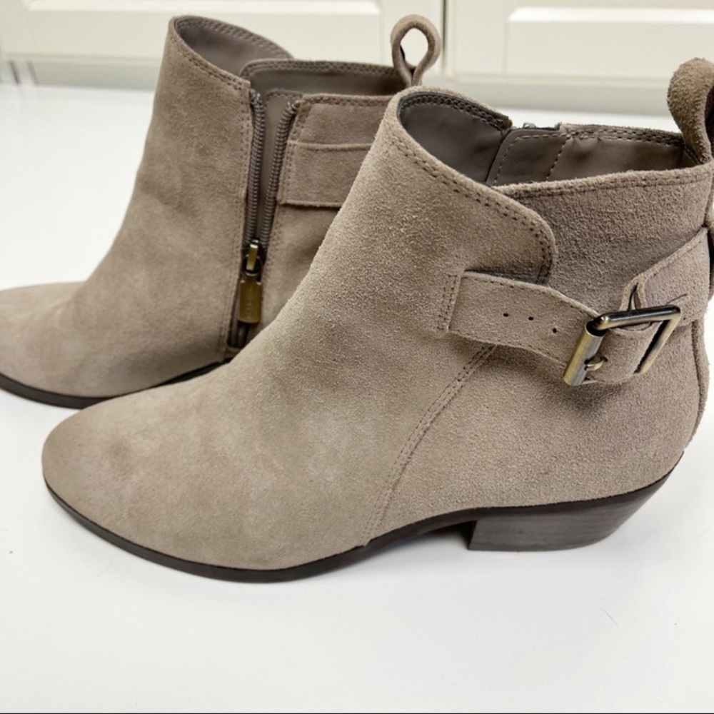 Blondo suede booties